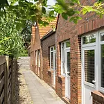 Szálloda Ahoi, Sure Collection By Western Wilhelmshaven