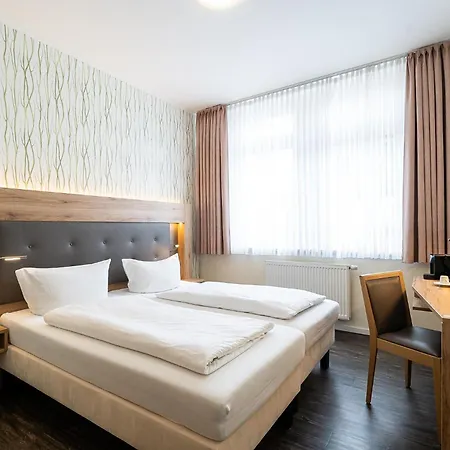 Hotel Ahoi, Sure Collection By Western 3*