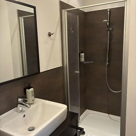 Sleepbeeone Hotel 3*