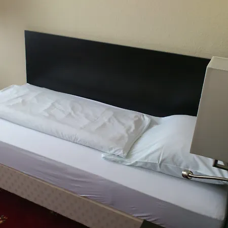 Hotel Ahoi, Sure Collection By Western 3*