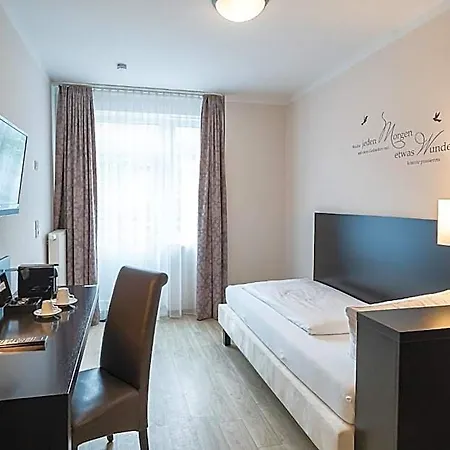 Hotel Ahoi, Sure Collection By Western Wilhelmshaven