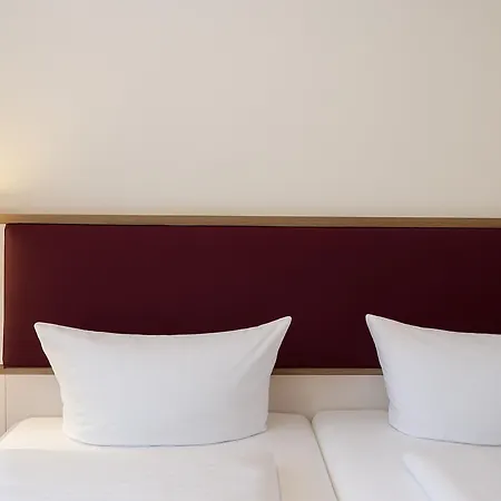 Hotel Ahoi, Sure Collection By Western 3*