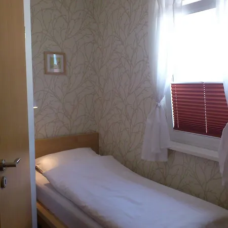 Sleepbeeone 3* Wilhelmshaven