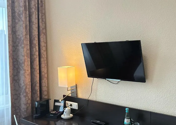 Отель Wilhelmshaven Ahoi, Sure Hotel Collection By Best Western Вильгельмсхафен